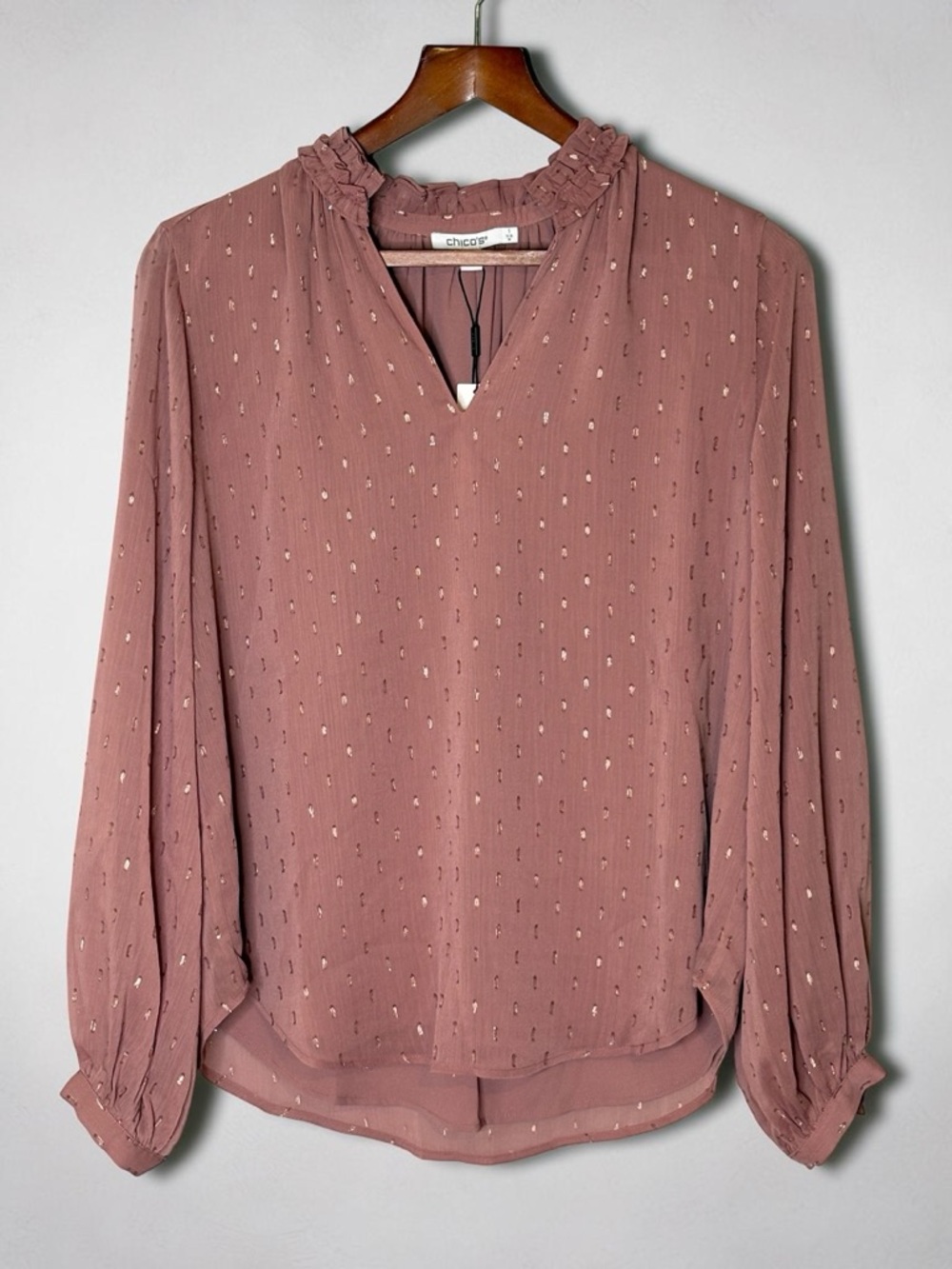 NWT Chicos Dusty Rose Metallic Clip Dot Ruffleneck Blouse • Size 1 / US M • $100 - Picture 4 of 12